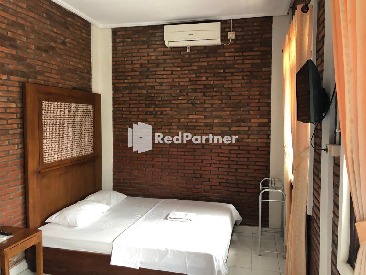 Rifka Annisa Guesthouse Syariah Redpartner Yogyakarta Eksteriør billede