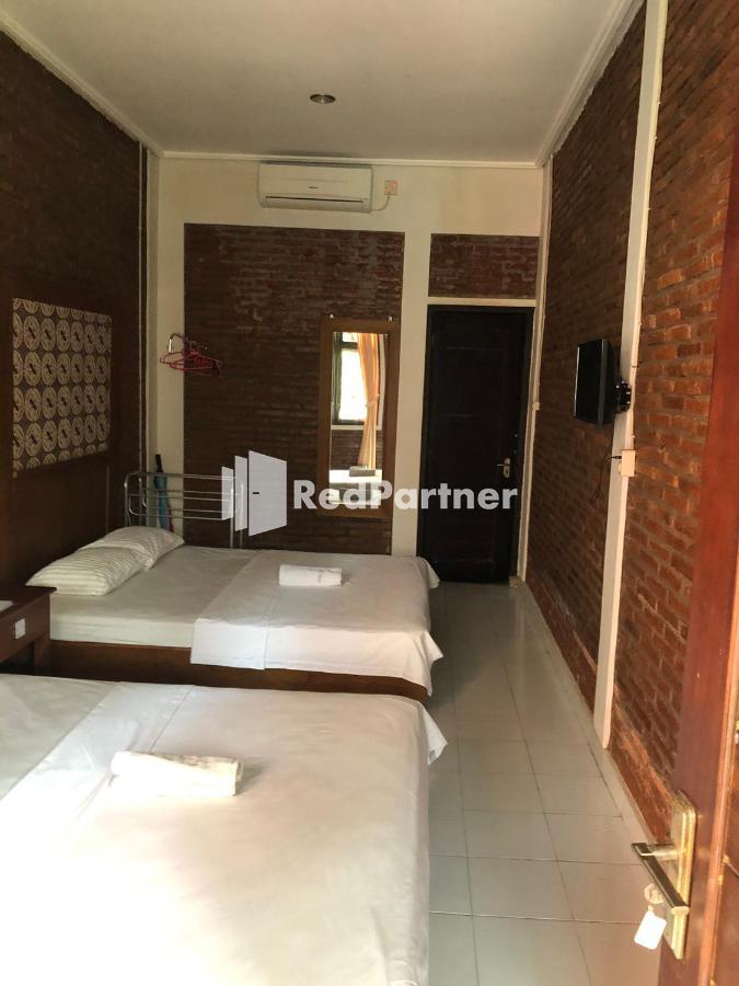 Rifka Annisa Guesthouse Syariah Redpartner Yogyakarta Eksteriør billede