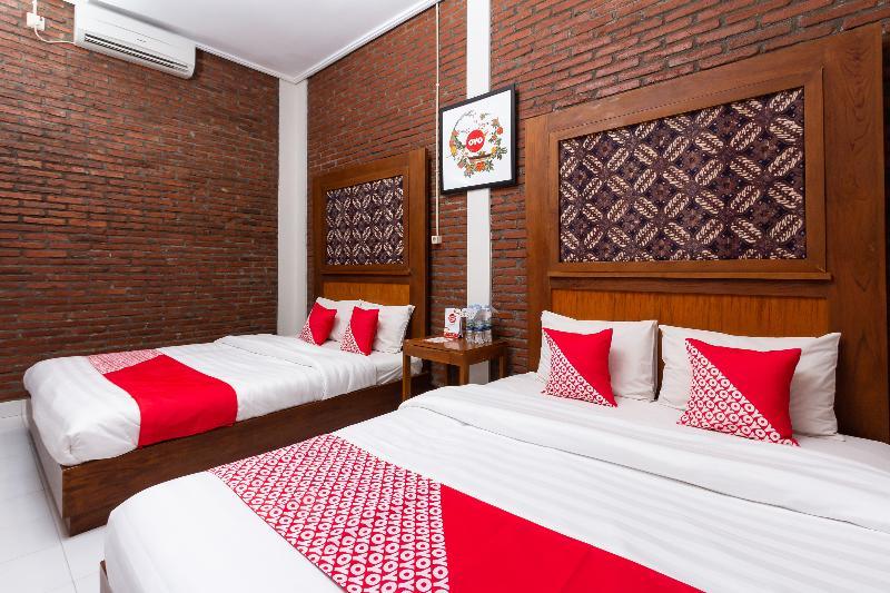 Rifka Annisa Guesthouse Syariah Redpartner Yogyakarta Eksteriør billede